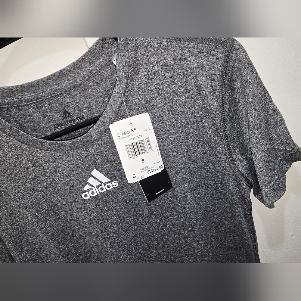 Adidas Gray Fitted Ribbed - Picture 2 of 3